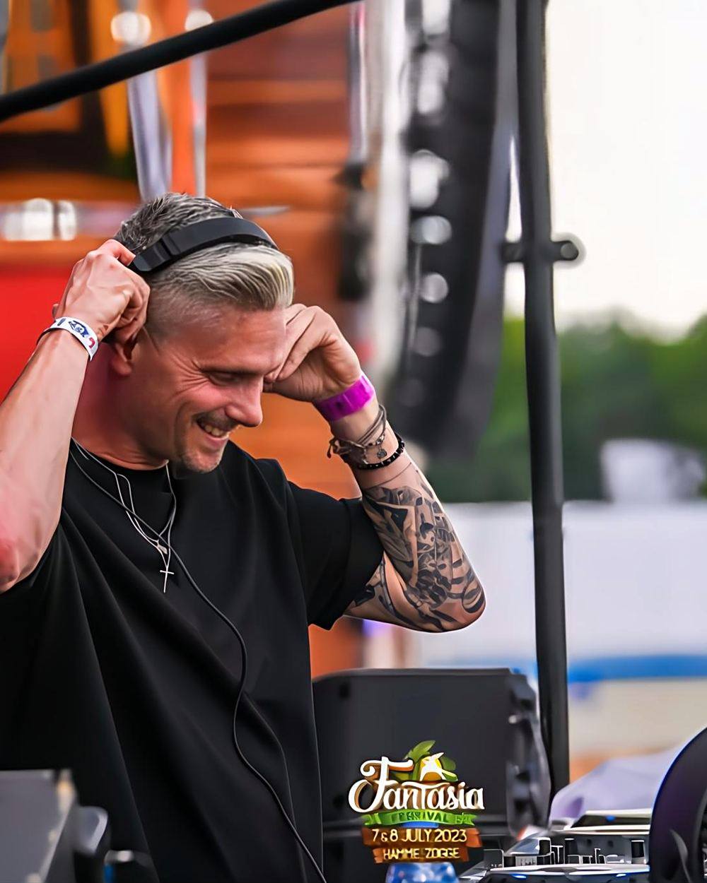 DIMARO achter de booth